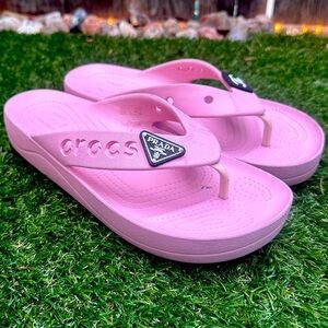 CROCS Pink Platform Flip Flop Sandals with Logo Accents
